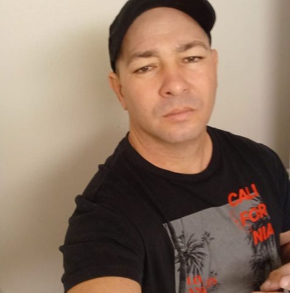 Meet your Posher, Fransisco - Picture 1 of 1